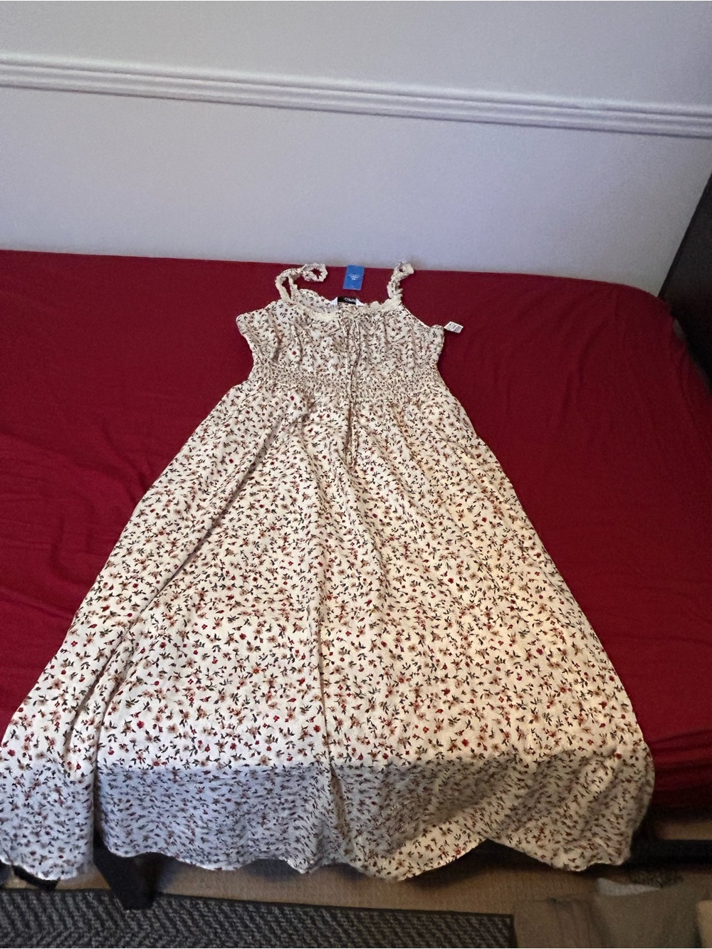 Cupshe Beige Floral Smocked Midi Sundress - Picture 6 of 7